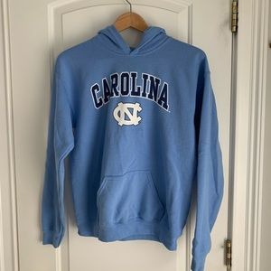 Boys size XL carolina hoodie